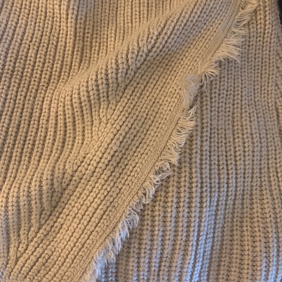 knit skirt - Picture 2 of 2